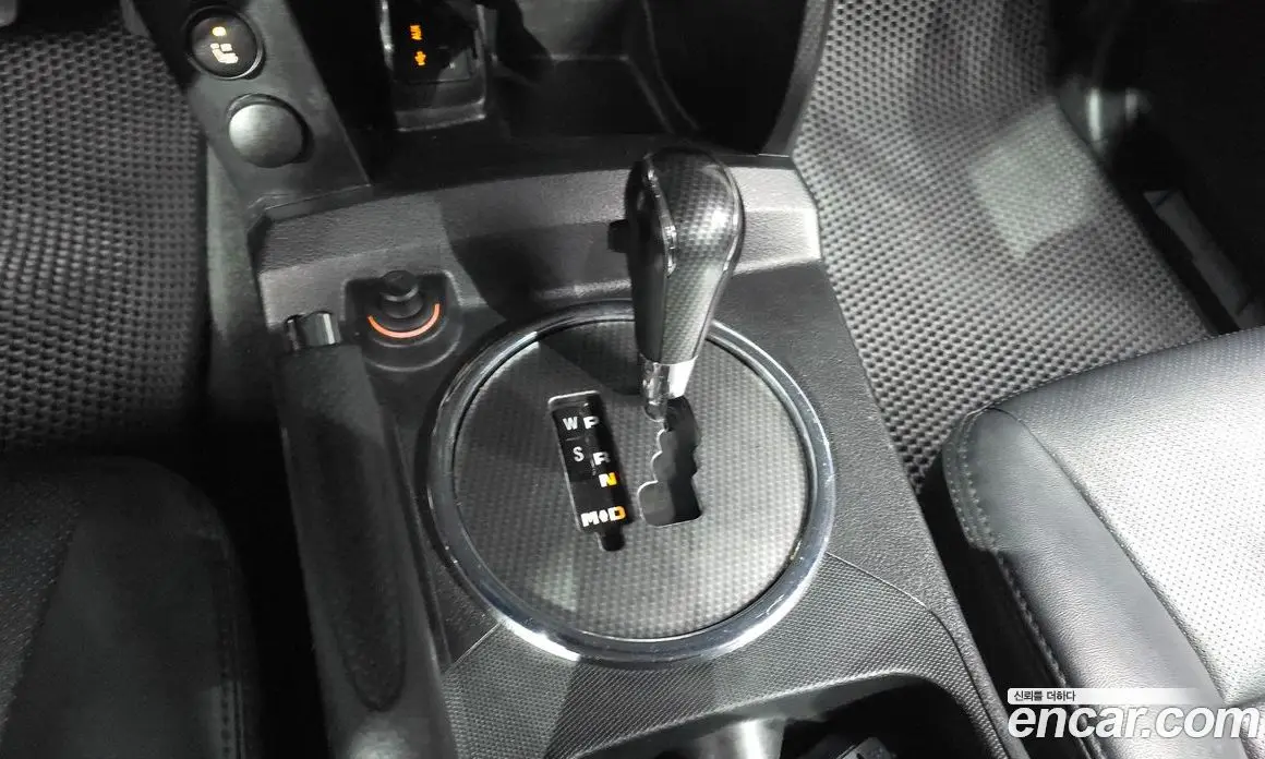 SsangYong Korando 2014 2.0 автомат (гидро), фото 9 SsangYong Korando 2014 2.0 автомат (гидро), фото 9
