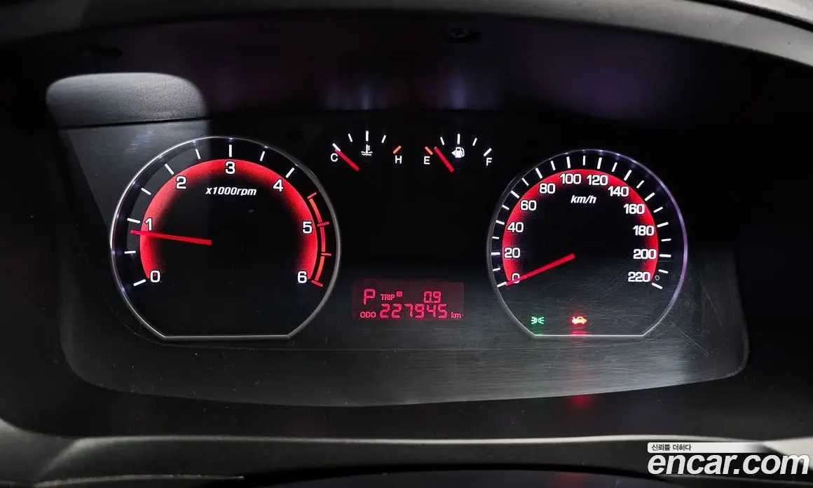 SsangYong Korando 2015 2.0 автомат (гидро), фото 8 SsangYong Korando 2015 2.0 автомат (гидро), фото 8