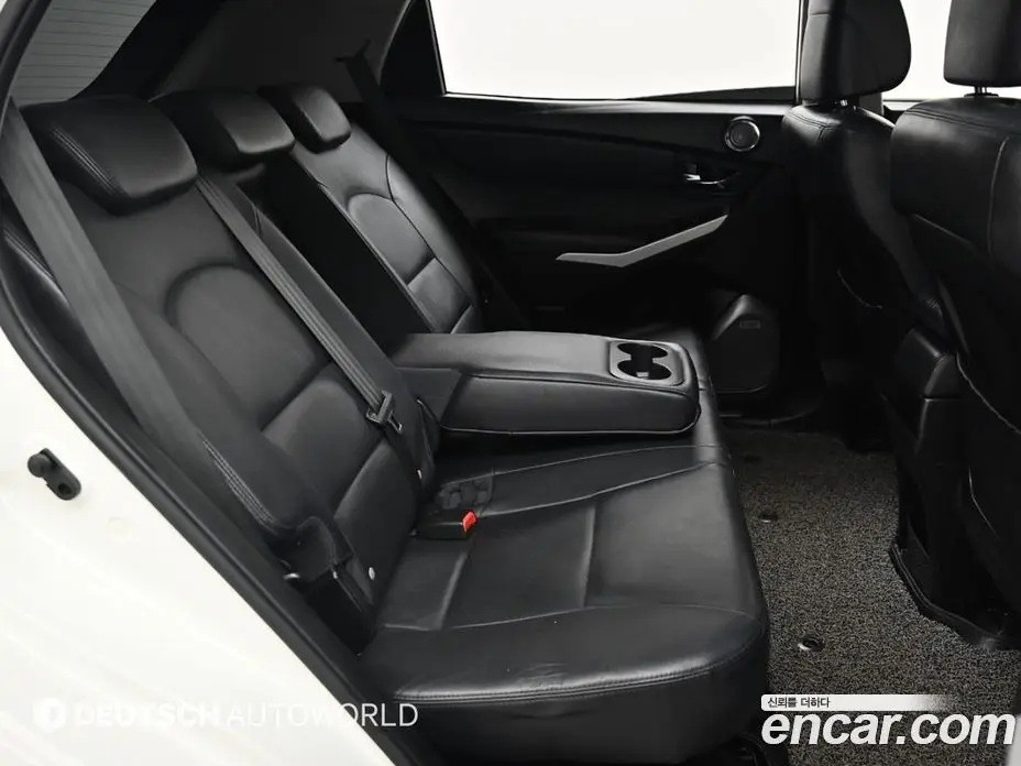 SsangYong Korando 2016 2.2 автомат (гидро), фото 12 SsangYong Korando 2016 2.2 автомат (гидро), фото 12