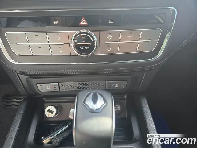 SsangYong Rexton 2018 2.2 автомат (гидро), миниатюра 12