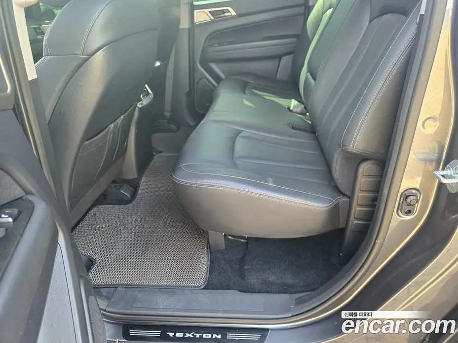 SsangYong Rexton 2018 2.2 автомат (гидро), фото 14