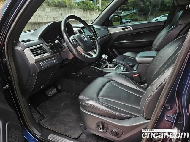 SsangYong Rexton 2019 2.2 автомат (гидро), миниатюра 10