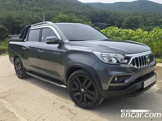 SsangYong Rexton 2019 2.2 автомат (гидро), миниатюра 1 SsangYong Rexton 2019 2.2 автомат (гидро), миниатюра 1