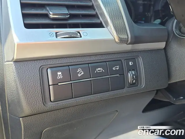 SsangYong Rexton 2021 2.2 автомат (гидро), миниатюра 11