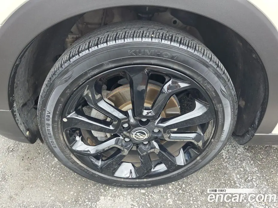 SsangYong TIBOLI 2015 1.6 автомат (гидро), фото 15 SsangYong TIBOLI 2015 1.6 автомат (гидро), фото 15