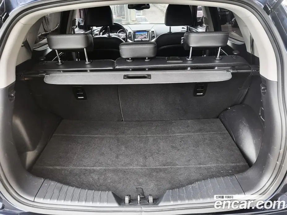 SsangYong TIBOLI 2015 1.6 автомат (гидро), фото 20 SsangYong TIBOLI 2015 1.6 автомат (гидро), фото 20
