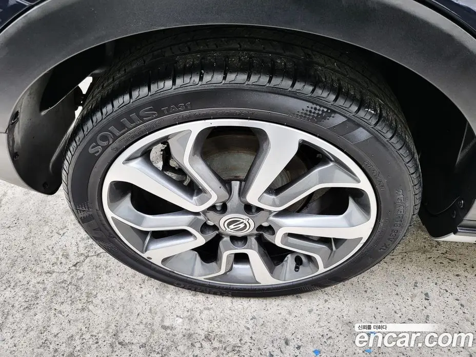 SsangYong TIBOLI 2015 1.6 автомат (гидро), фото 6 SsangYong TIBOLI 2015 1.6 автомат (гидро), фото 6
