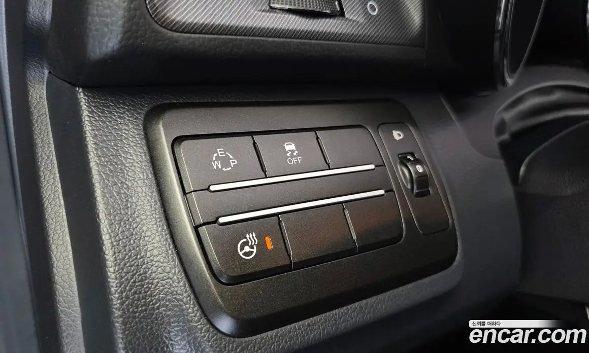 SsangYong TIBOLI 2017 1.6 автомат (гидро), фото 17