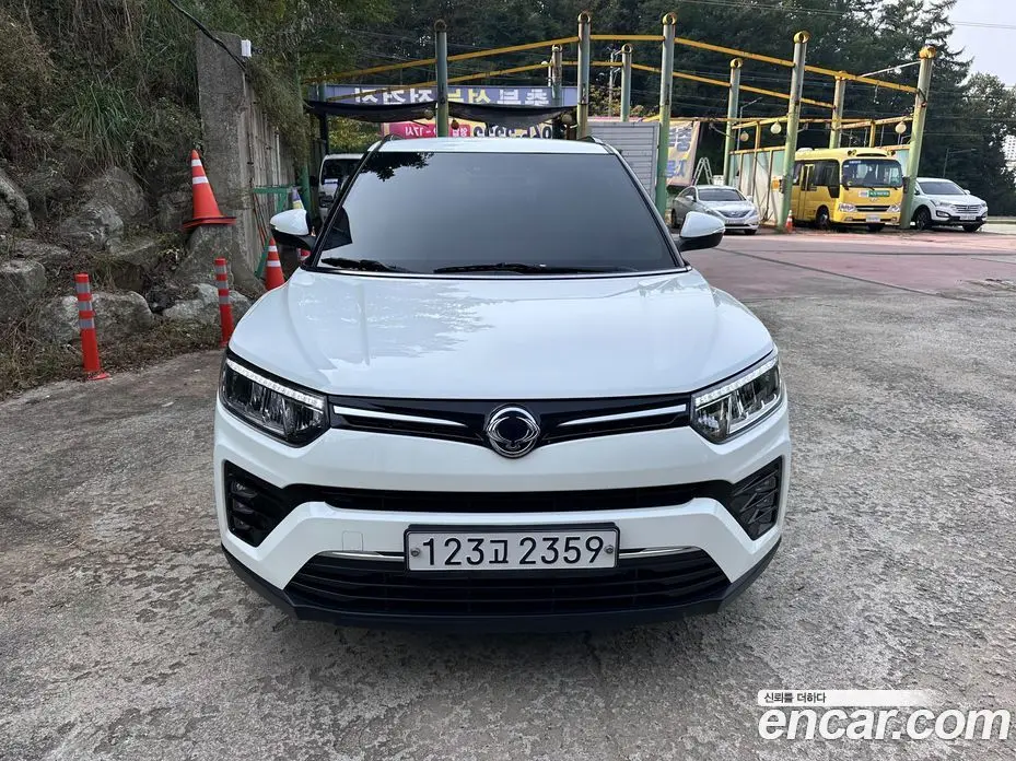 SsangYong TIBOLI 2019 1.5 автомат (гидро), фото 1 SsangYong TIBOLI 2019 1.5 автомат (гидро), фото 1