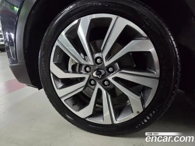 SsangYong TIBOLI 2019 1.5 автомат (гидро), миниатюра 8