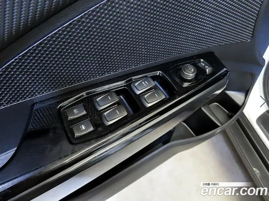 SsangYong TIBOLI 2021 1.5 автомат (гидро), фото 13 SsangYong TIBOLI 2021 1.5 автомат (гидро), фото 13