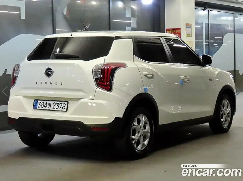 SsangYong TIBOLI 2021 1.5 автомат (гидро), фото 4 SsangYong TIBOLI 2021 1.5 автомат (гидро), фото 4