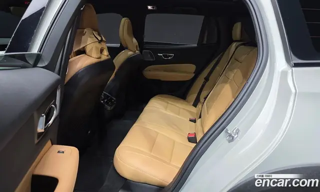 Volvo V60 2019 2.0 автомат (гидро), миниатюра 12
