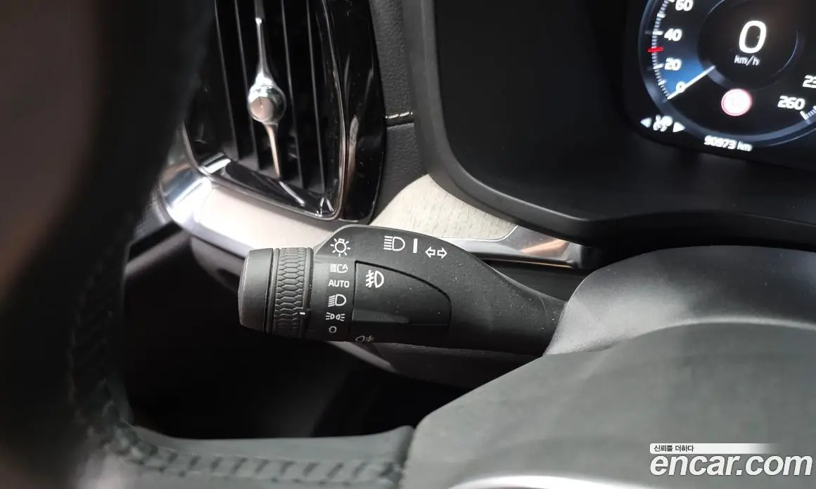Volvo V60 2019 2.0 автомат (гидро), фото 20 Volvo V60 2019 2.0 автомат (гидро), фото 20
