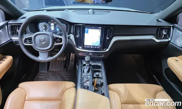 Volvo V60 2019 2.0 автомат (гидро), миниатюра 7 Volvo V60 2019 2.0 автомат (гидро), миниатюра 7