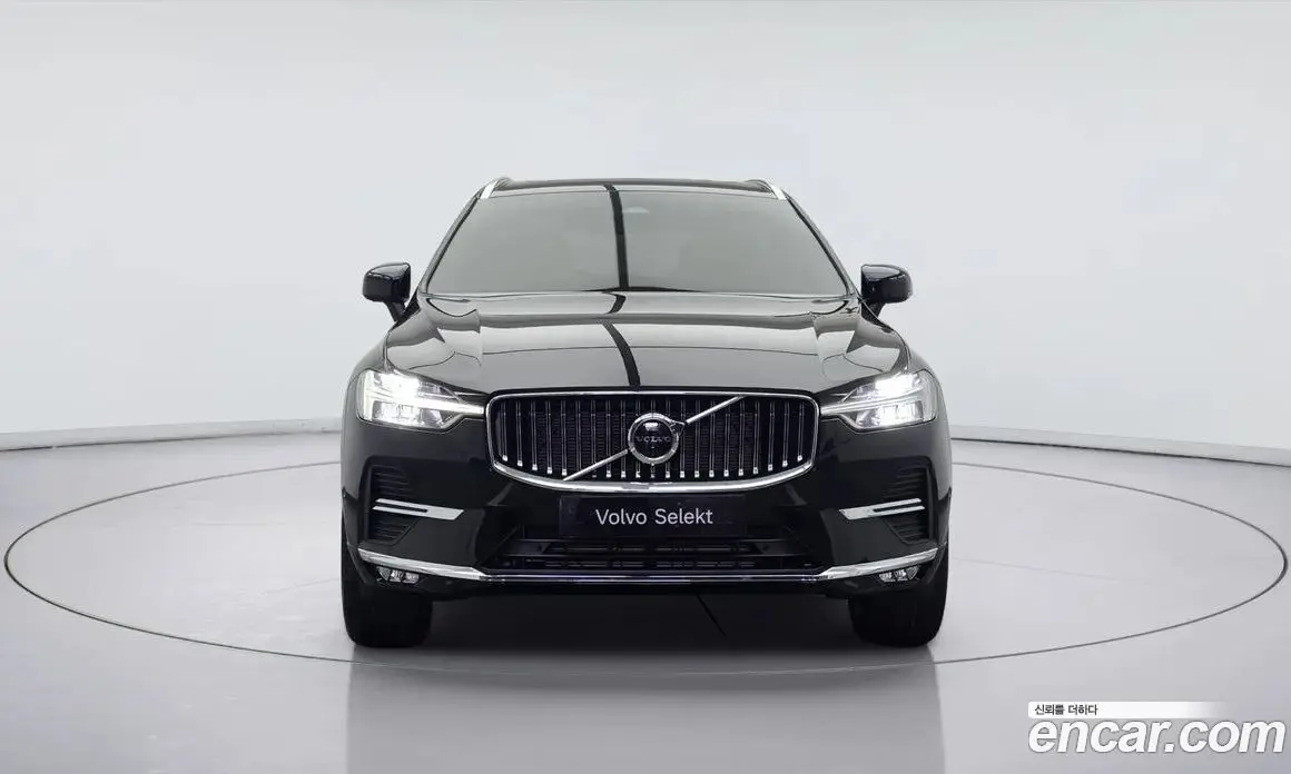 Volvo XC60 2024 2.0 автомат (гидро), фото 3 Volvo XC60 2024 2.0 автомат (гидро), фото 3