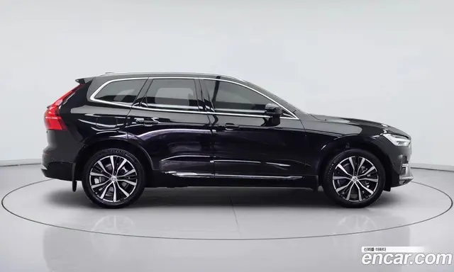 Volvo XC60 2024 2.0 автомат (гидро), миниатюра 4 Volvo XC60 2024 2.0 автомат (гидро), миниатюра 4