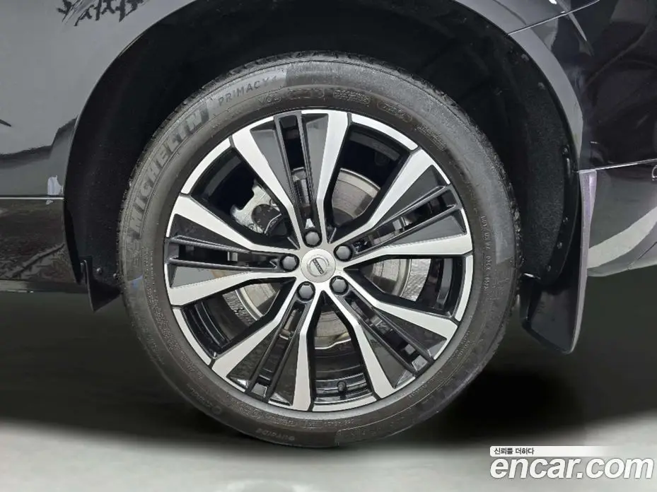 Volvo XC60 2024 2.0 автомат (гидро), фото 7 Volvo XC60 2024 2.0 автомат (гидро), фото 7