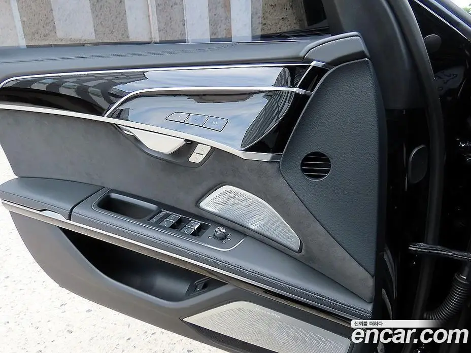 Audi A8 2021 3.0 автомат (гидро), фото 14 Audi A8 2021 3.0 автомат (гидро), фото 14