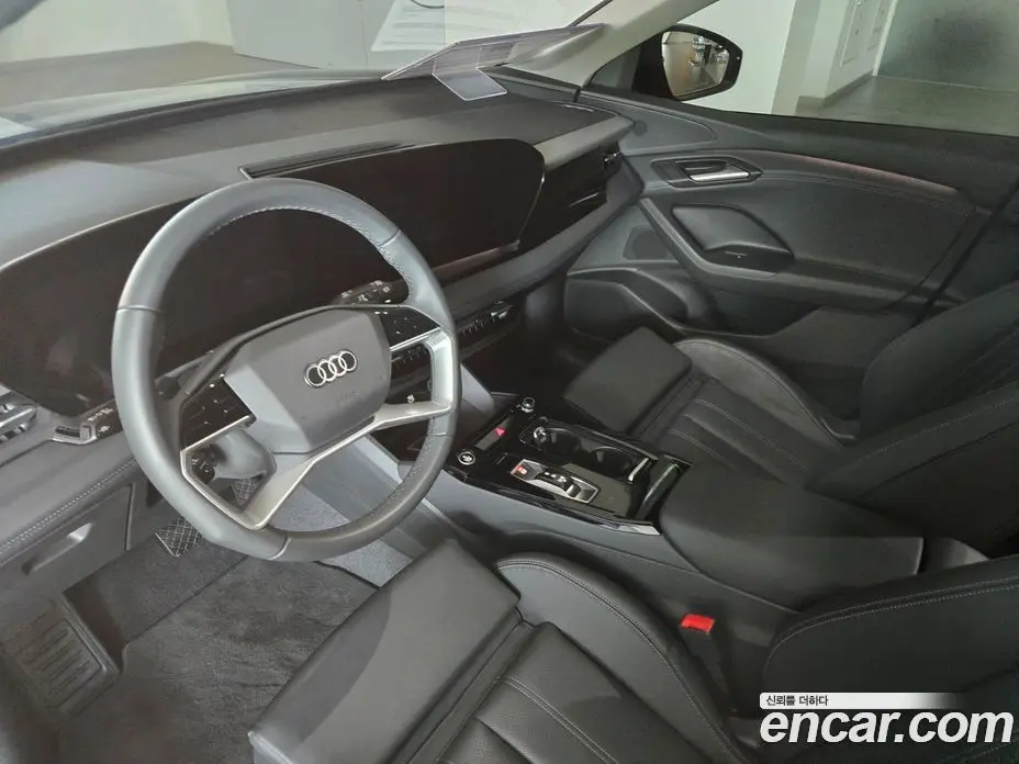 Audi Q6 e-tron 2025 0.2 автомат (гидро), фото 11 Audi Q6 e-tron 2025 0.2 автомат (гидро), фото 11