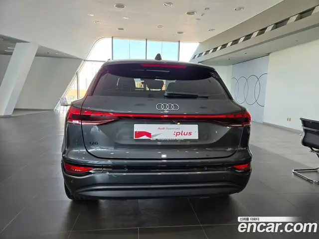 Audi Q6 e-tron 2025 0.2 автомат (гидро), миниатюра 4 Audi Q6 e-tron 2025 0.2 автомат (гидро), миниатюра 4