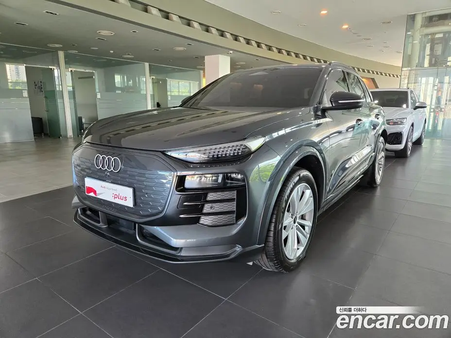 Audi Q6 e-tron 2025 0.2 автомат (гидро), фото 5 Audi Q6 e-tron 2025 0.2 автомат (гидро), фото 5