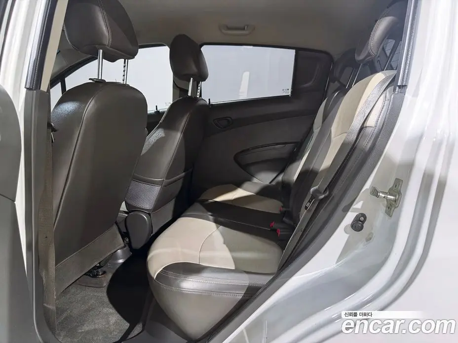 Chevrolet Spark 2012 1.0 автомат (гидро), фото 16