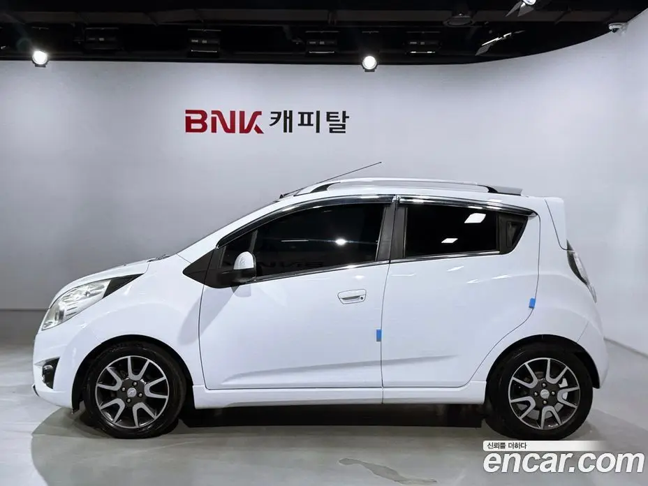 Chevrolet Spark 2012 1.0 автомат (гидро), фото 3