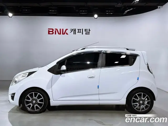 Chevrolet Spark 2012 1.0 автомат (гидро), миниатюра 3