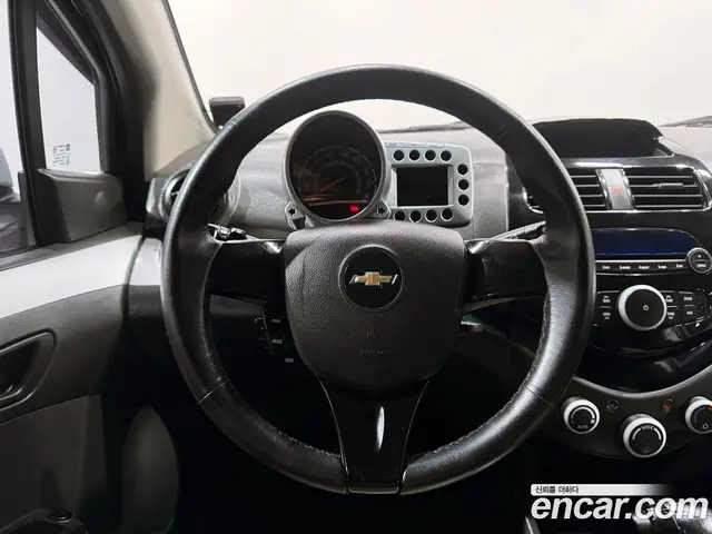 Chevrolet Spark 2012 1.0 автомат (гидро), миниатюра 6