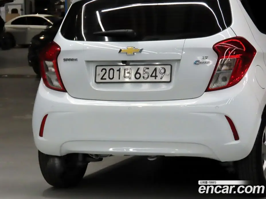 Chevrolet Spark 2015 1.0 автомат (гидро), фото 17