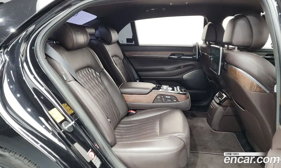Genesis G90 2019 3.8 автомат (гидро), фото 12 Genesis G90 2019 3.8 автомат (гидро), фото 12