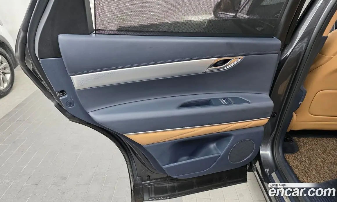 Genesis GV80 2020 2.5 автомат (гидро), фото 15 Genesis GV80 2020 2.5 автомат (гидро), фото 15