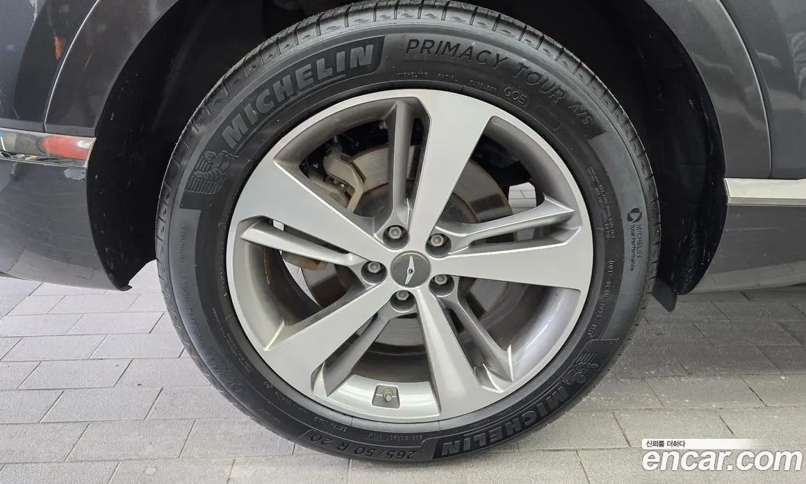 Genesis GV80 2020 2.5 автомат (гидро), фото 5 Genesis GV80 2020 2.5 автомат (гидро), фото 5