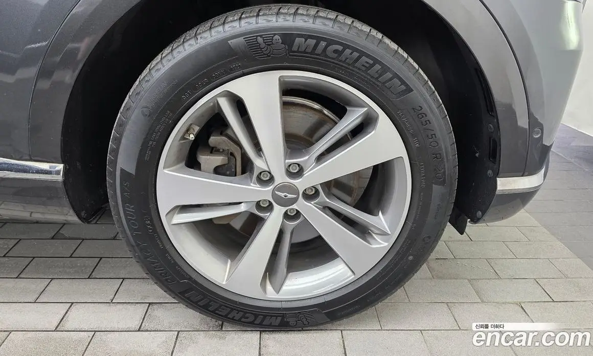 Genesis GV80 2020 2.5 автомат (гидро), фото 7 Genesis GV80 2020 2.5 автомат (гидро), фото 7