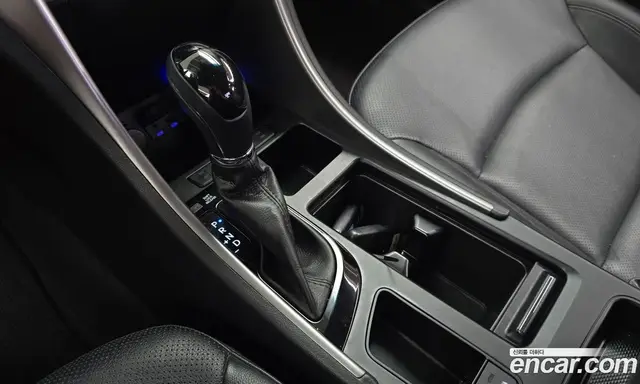 Hyundai Sonata 2013 2.0 автомат (гидро), миниатюра 12