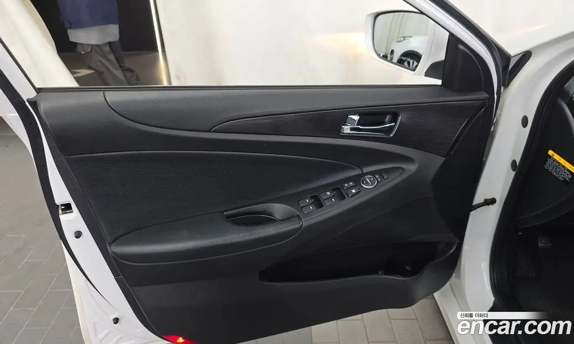 Hyundai Sonata 2013 2.0 автомат (гидро), фото 14 Hyundai Sonata 2013 2.0 автомат (гидро), фото 14
