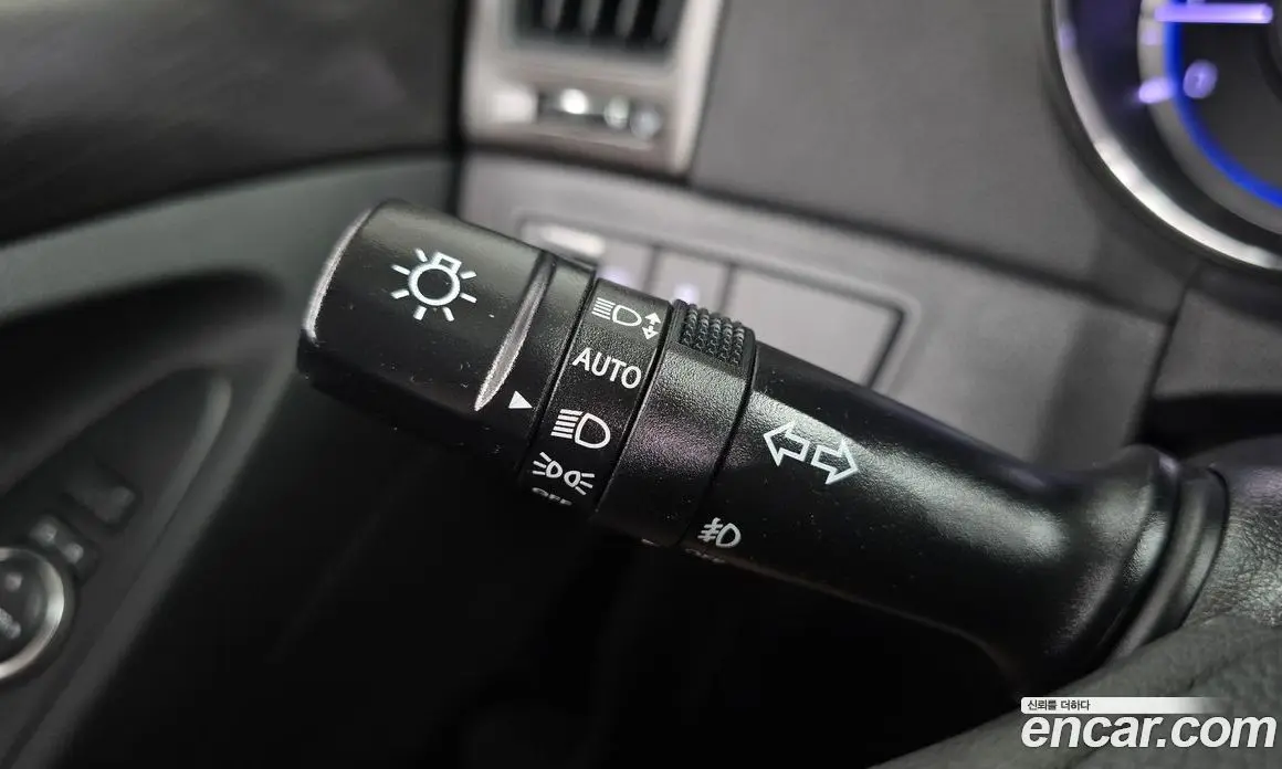 Hyundai Sonata 2013 2.0 автомат (гидро), фото 30 Hyundai Sonata 2013 2.0 автомат (гидро), фото 30