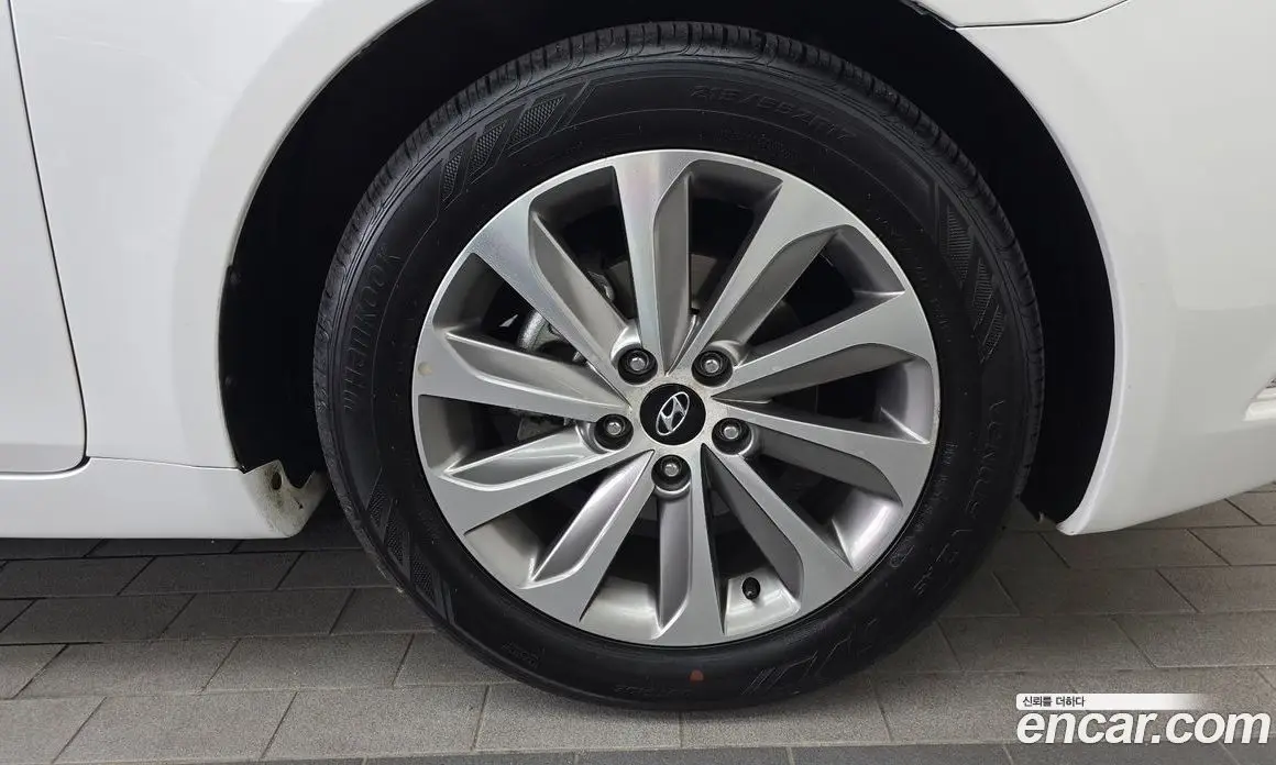 Hyundai Sonata 2013 2.0 автомат (гидро), фото 7 Hyundai Sonata 2013 2.0 автомат (гидро), фото 7