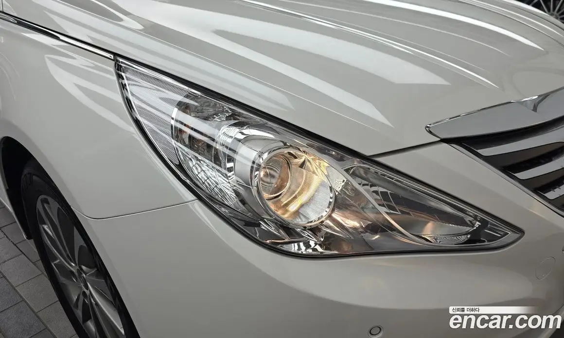 Hyundai Sonata 2013 2.0 автомат (гидро), фото 8 Hyundai Sonata 2013 2.0 автомат (гидро), фото 8