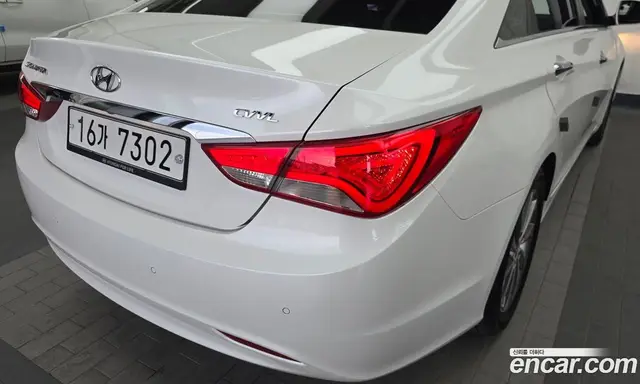 Hyundai Sonata 2013 2.0 автомат (гидро), миниатюра 9 Hyundai Sonata 2013 2.0 автомат (гидро), миниатюра 9