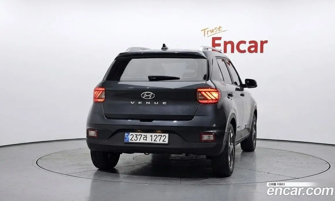 Hyundai Venue 2020 1.6 автомат (гидро), фото 4 Hyundai Venue 2020 1.6 автомат (гидро), фото 4