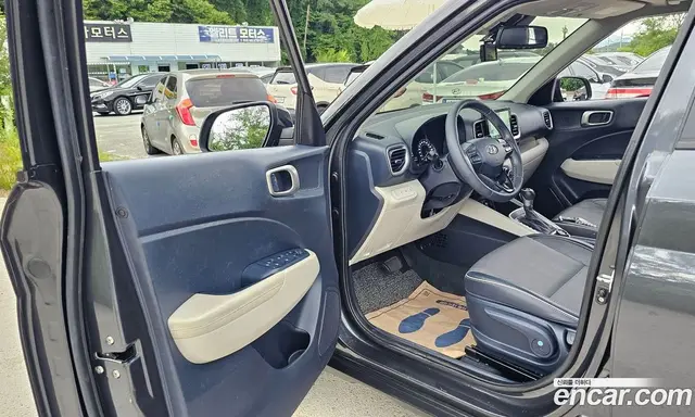 Hyundai Venue 2020 1.6 автомат (гидро), миниатюра 10 Hyundai Venue 2020 1.6 автомат (гидро), миниатюра 10