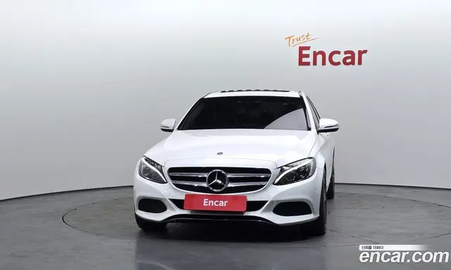 Mercedes-Benz C-Class 2018 2.0 автомат (гидро), миниатюра 3 Mercedes-Benz C-Class 2018 2.0 автомат (гидро), миниатюра 3