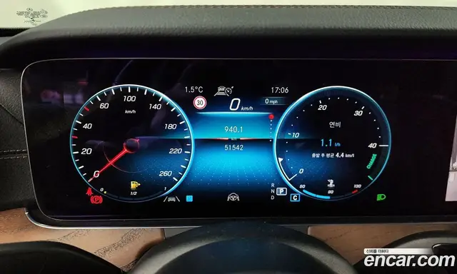 Mercedes-Benz E-Class 2020 2.0 автомат (гидро), миниатюра 8