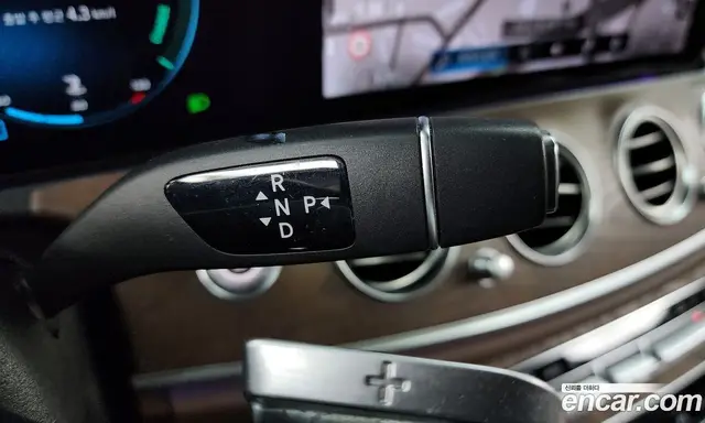 Mercedes-Benz E-Class 2020 2.0 автомат (гидро), миниатюра 9