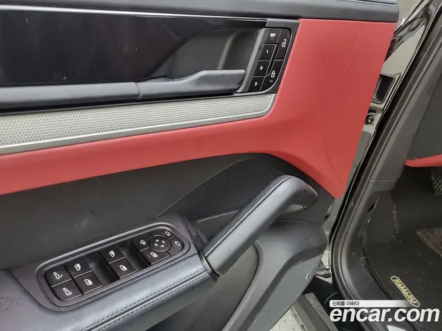 Porsche Cayenne 2025 3.0 автомат (гидро), миниатюра 9 Porsche Cayenne 2025 3.0 автомат (гидро), миниатюра 9