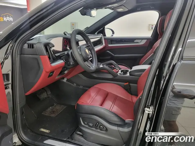 Porsche Cayenne 2025 3.0 автомат (гидро), миниатюра 10 Porsche Cayenne 2025 3.0 автомат (гидро), миниатюра 10