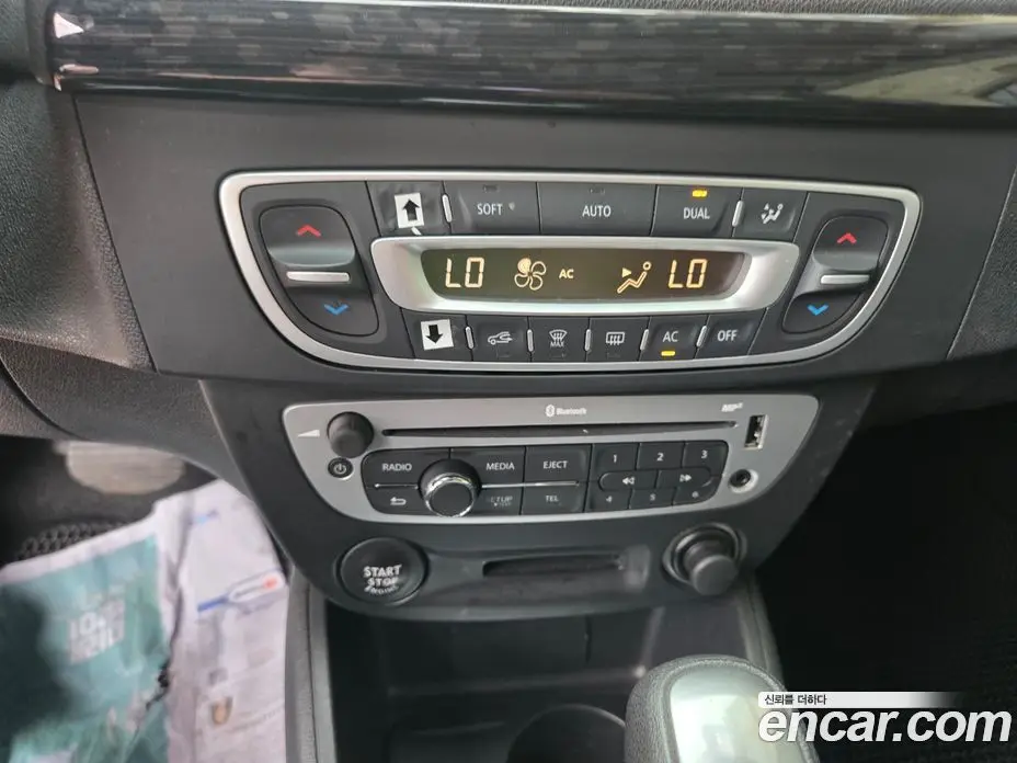 Renault (Samsung) SM3 2014 1.6 автомат (гидро), фото 19 Renault (Samsung) SM3 2014 1.6 автомат (гидро), фото 19