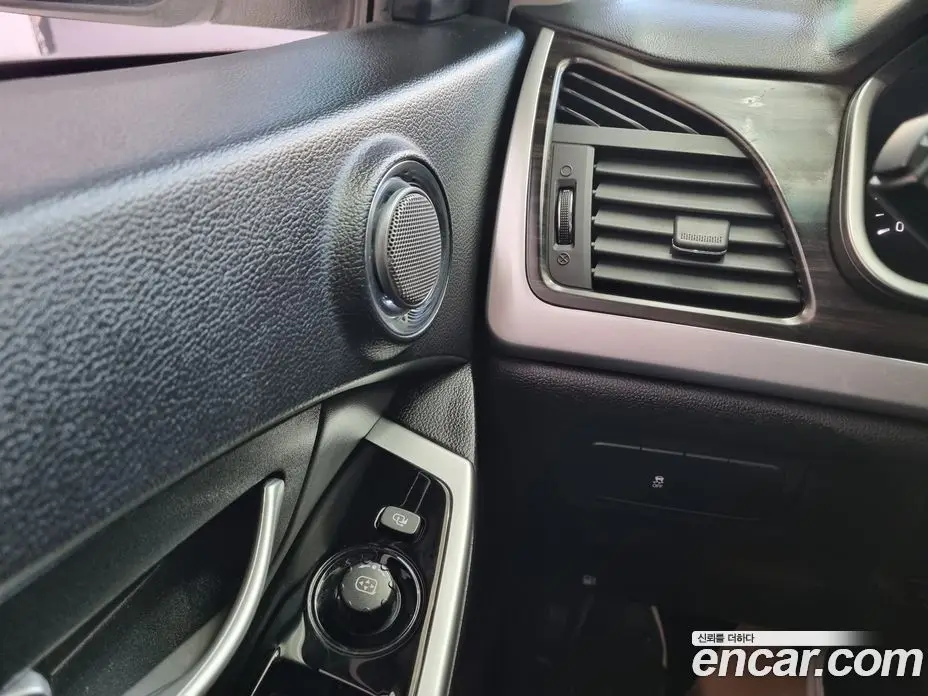 SsangYong Korando 2014 2.0 автомат (гидро), фото 14 SsangYong Korando 2014 2.0 автомат (гидро), фото 14